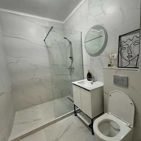 Queens By The Sea 公寓 那沃达利